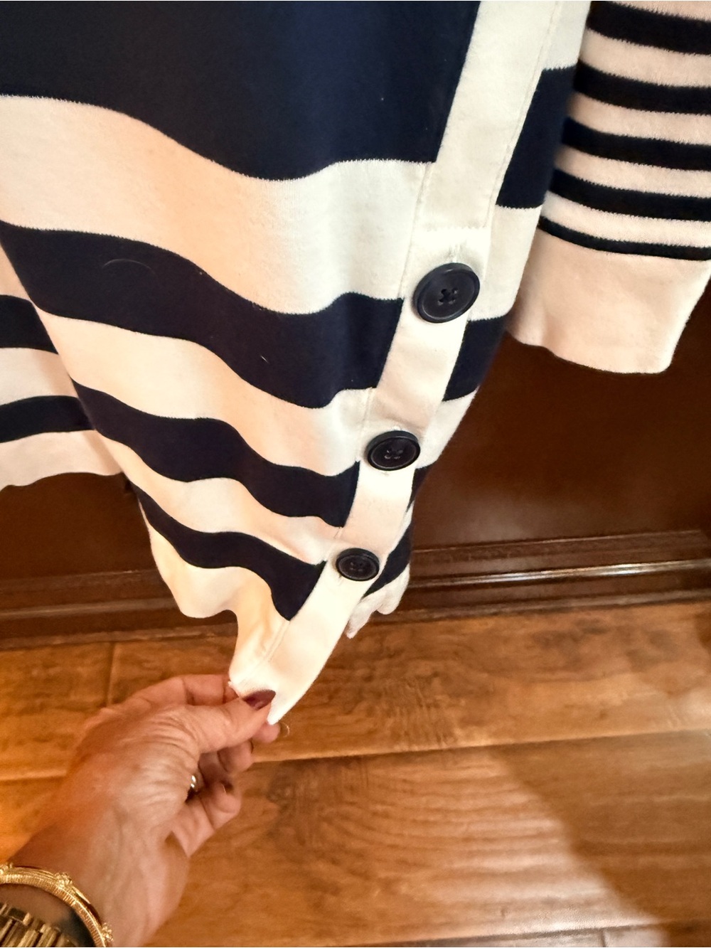 J. Jill EUC Nautical Striped Top made
of 100% organically grown cotton.
Size M - Picture 6 of 10